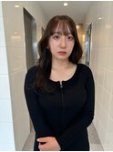 レイヤーセミロング/カーキベージュカラー/小顔バング/20代