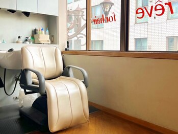 レーヴフォーヘアー(reve for hair)の写真/リピ-タ-続出のヘッドスパ◇しっかり効果を感じられると好評！頭のコリをほぐし日頃の疲れを癒してくれる◎