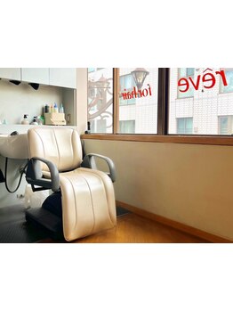 リピ-タ-続出のヘッドスパ◇しっかり効果を感じられると好評！頭のコリをほぐし日頃の疲れを癒してくれる◎