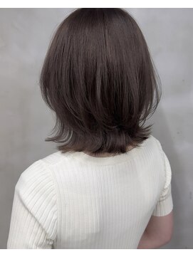 イキプラスディードットログ 大和八木駅前店(ikii+D.Log) くびれへあ/ひし形/レイヤーカット/ボブ/透け感カラー