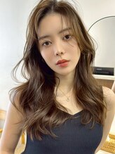 ケーツー心斎橋 クイーンズガーデン バイ ケーツー(K two QUEEN'S GARDEN by K two) レイヤーカット*フェイスレイヤー*顔周りカット*ロングヘア