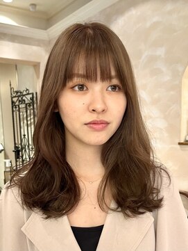 ビュートリアム265(BEAUTRIUM 265) #セミロング・ハイライト・ベージュカラー銀座日比谷20代30代