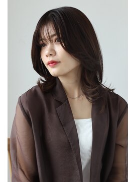 エクリ シセイドウ 麻布十番店(equri×SHISEIDO) 【麻布十番】ミディアムヘア