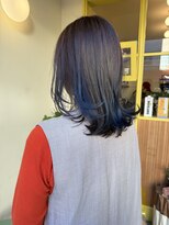 ヒントステーション(HINTSTATION)&nbsp;〈浅草 半個室〉エンドカラー×鮮やかブルー