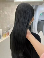 ローウェ 渋谷(Louwe) 透明感ダークオリーブグレージュ【Louwe 渋谷 mitsuki】