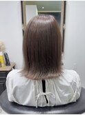 赤味消し夏に流行るオリーブグレージュ