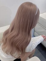 ベレーザ 川越(Beleza)&nbsp;ba17179_ミルクティーベージュハイトーンカラー艶レイヤーカット