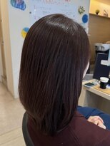 シンプル(Simple)&nbsp;秋のトレンドレッドカラー