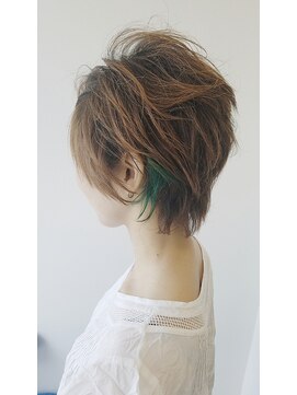 ディープ(Deep) 無造作ショートボブ