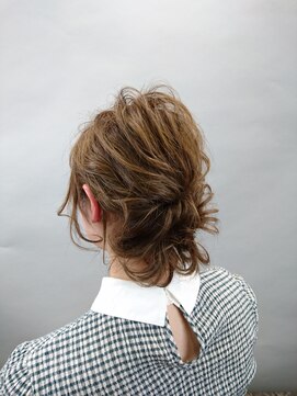 ヘアメイクHY(hair make HY) まだまだ大人気☆ヘアアレンジ☆ボブ