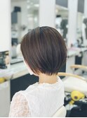 ショートボブ