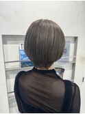 【 YUCCA 】大人可愛い20代30代40代ショート・グレージュ