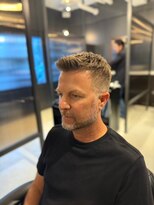 ザマンリバレッジニューヨーク(THE MAN LeverageNewYork)&nbsp;大人外国人風メンズショートフェード：大村　大心