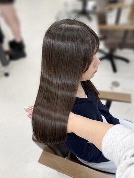 ハピネス 梅田茶屋町店(HAPPINESS) 韓国風/レイヤーカット/顔周り/顔まわり/髪質改善/ベージュ