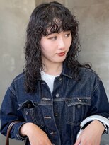 くるくるパーマ　スパイラルパーマ　強めパーマ　パーマロング