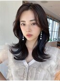 韓国風レイヤー/外ハネくびれ/ミディアムレイヤー/ぱっつん前髪