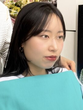 コンマ(,) パーソナルカラー診断［イエベ秋］