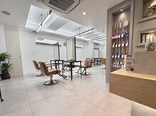 シエル バイ ケンジ 登戸 生田(CIEL by KENJE)の雰囲気(10/1{wed}リニューアルオープン″生田の街にトレンドを発信″)