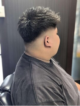 バーバーバー 都賀(BARBER-BAR) フェードツーブロックスタイル