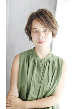 シュシュット(chouchoute) 黒髪質改善ココアベージュオリーブグレー小顔クラゲヘアー/148