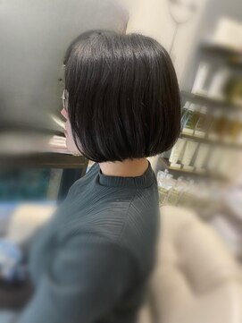 重いロングを卒業してボブに☆