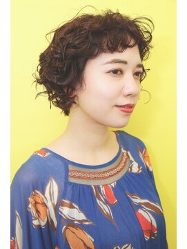 ツバメ ヘアー(TSUBAME HAIR) ランダムカール×ショートボブ
