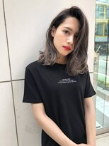 トルネード(TORNADO)&nbsp;グレージュハイライトバレイヤージュロブ