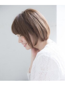 ペッツショコラ(PETZ chocolat) 横からも美人ショート