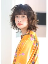 マグノリア(MAGNOLIA) エアリーミディなボリュームのあるスパイラルパーマ