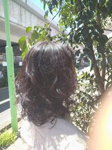 リアン バイ トルシュ ヘアワークス(Riant by TORChe hair works) ミディアムパーマ