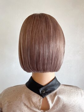 ベルビアンカ(Belle BIANCA) Belle BIANCA ミニボブ/ピンクベージュ/ハイトーン by TOMOE