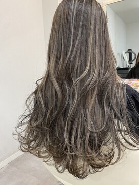 スヴァーゴ ヘアー svago hair ハイライトカラー