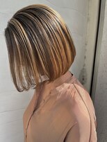 ロダット 横浜(LODAT by little) シャドウルーツベージュボブヘア【LODAT横浜】