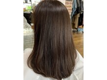 カットサロン HnT