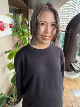 フィルム(FiLMs) くびれボブ/ミルクティーベージュ