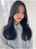 センターパート　韓国風　大人　ロング