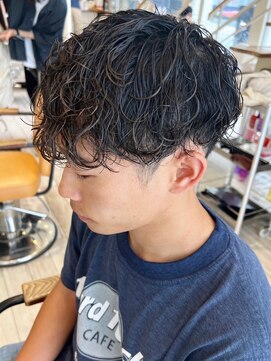 クラップス オル 金沢八景(CLAPS Ore) 波巻きパーマ波巻きスパイラルパーマツイストスパイラルパーマ