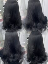 エヌアイ オモテサンドウ(ni omotesando)&nbsp;秋冬人気No. 1オリーブグレージュ/ブルーブラック　上野