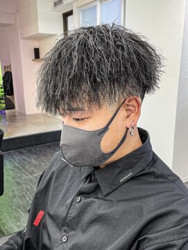 ルースト 八王子店(ROOST) 縦落ちツイスト