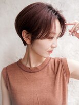 カライング(ing) 大人可愛い20代30代40代黒髪前下がりひし形小顔ボブ丸みショート