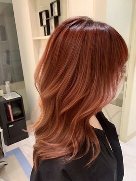 ソシエ 福岡岩田屋店 カッパーカラー×ゆるウェーブロング