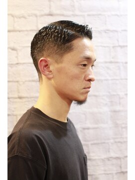 銀座マツナガ 新宿野村ビル店 【新宿/理容室/バーバー】グラデーションカット