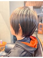 ジャドール 小学生ウルフカット