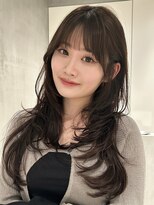 テクネ 天神大名(techne)&nbsp;天神大名今泉ハッシュカットバタフライカットグレーアッシュヘア