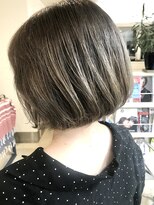 ヘアアンドメイクフリッシュ(HAIR&MAKE FRISCH) グレージュボブ