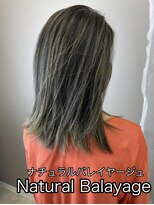 ジェンヌ(Sienne)&nbsp;ナチュラルバレイヤージュ/20代/30代/40代/50代/60代