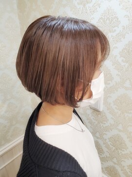 ティンク(Tink) 前下がりショートボブ☆田村佑平