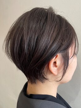 ショートヘアにしたいけど、失敗するのが怖い…そんな方に！再現性の高いカットで可愛いが叶う♪