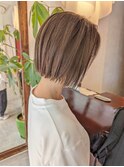 切りっぱなしボブ