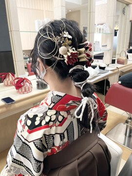 ヘアークリアー 春日部 卒業式編み下ろし/卒業式ヘアーアレンジ/袴着付け/卒業式